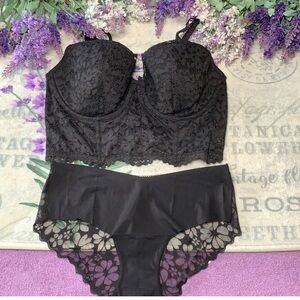 Victoria’s Secret black set